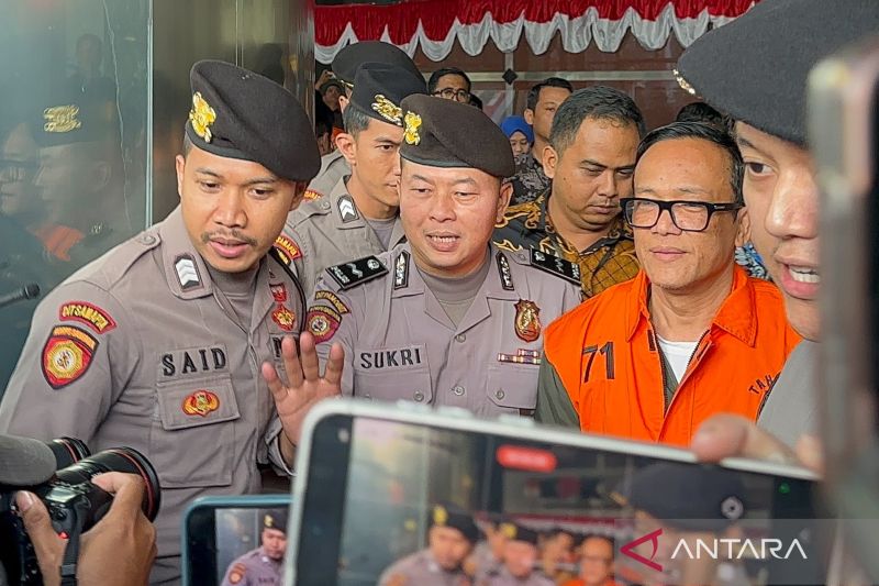 Jadi Tersangka KPK, Wamenaker Immanuel Minta Maaf ke Prabowo