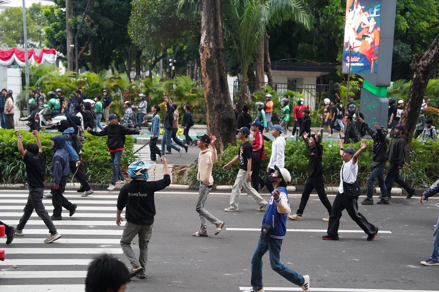 Ekonom: Bukan Asing, Masalah Perut dan Ketimpangan Jadi Pemicu Demonstrasi