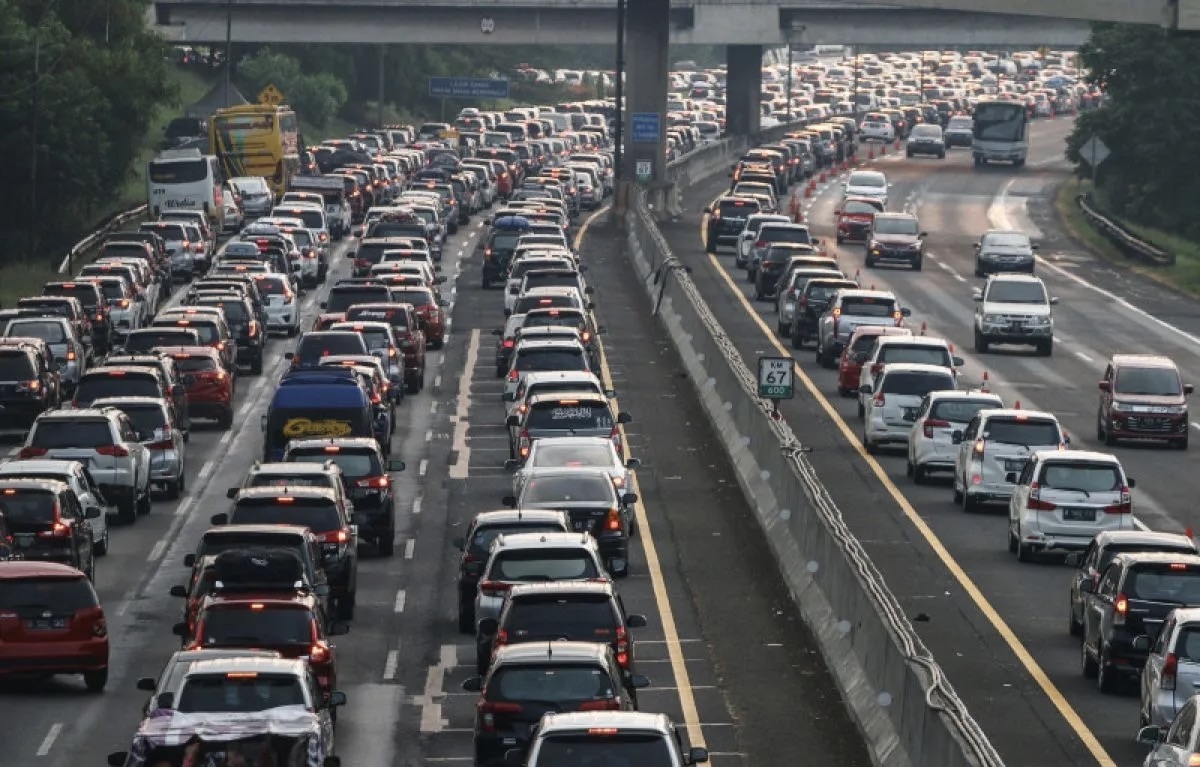 Libur Panjang Maulid Nabi, Arus Tol Japek Naik 40,48%