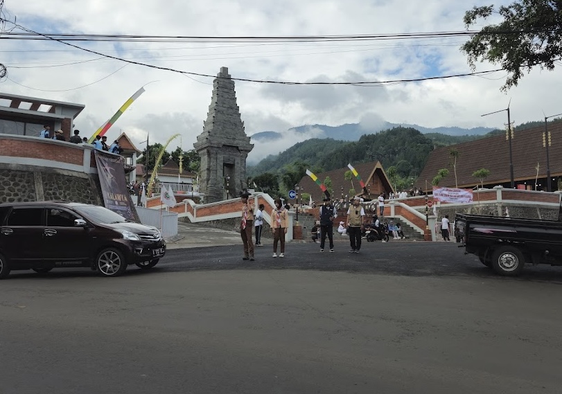 Investor China Lirik Pengelolaan Gerbang Wisata Sukapura di Bromo