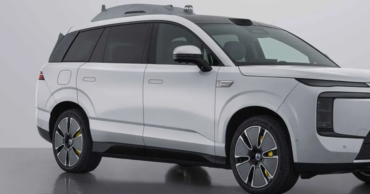Denza Pamerkan Desain N8L, SUV Mewah Dengan Opsi Drone
