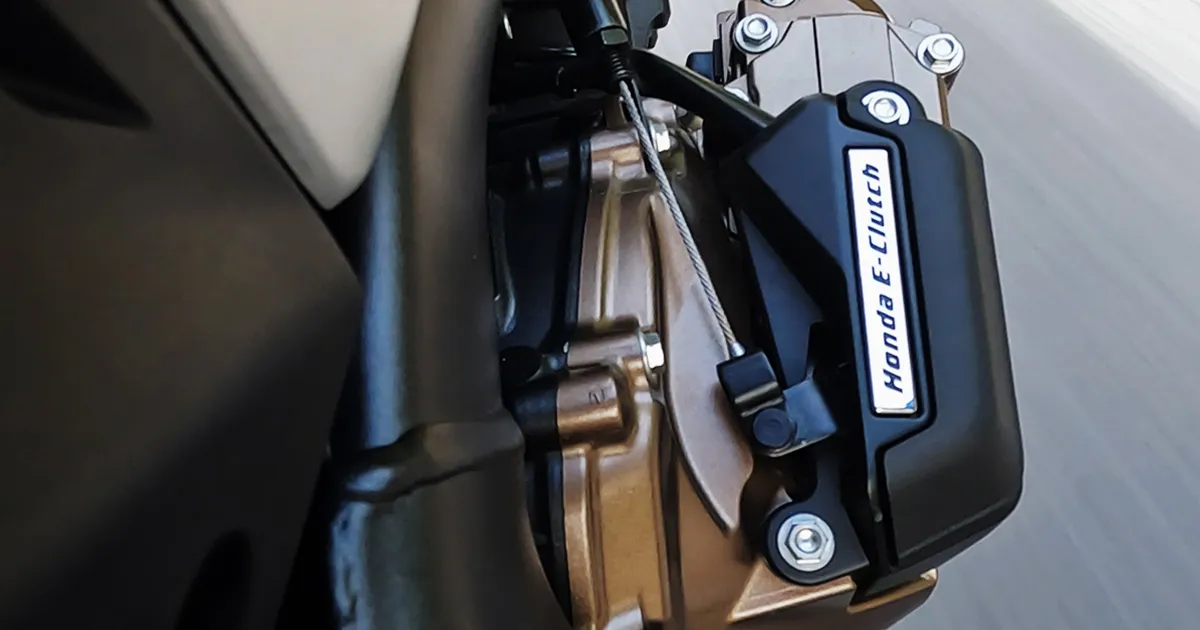 Mengenal Perbandingan Fungsi E-Clutch, DCT dan Quickshifter